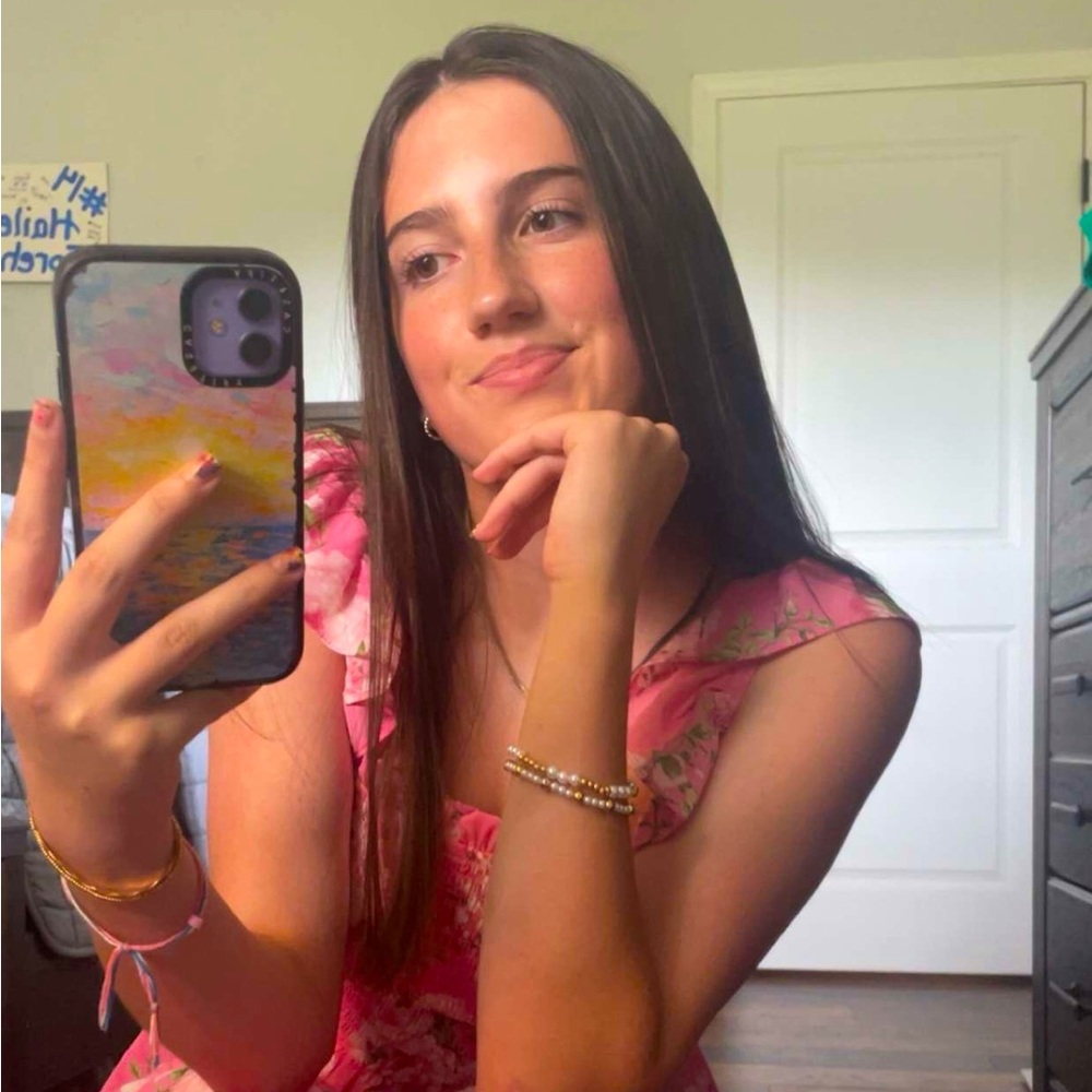 Meet your Posher, Hailey